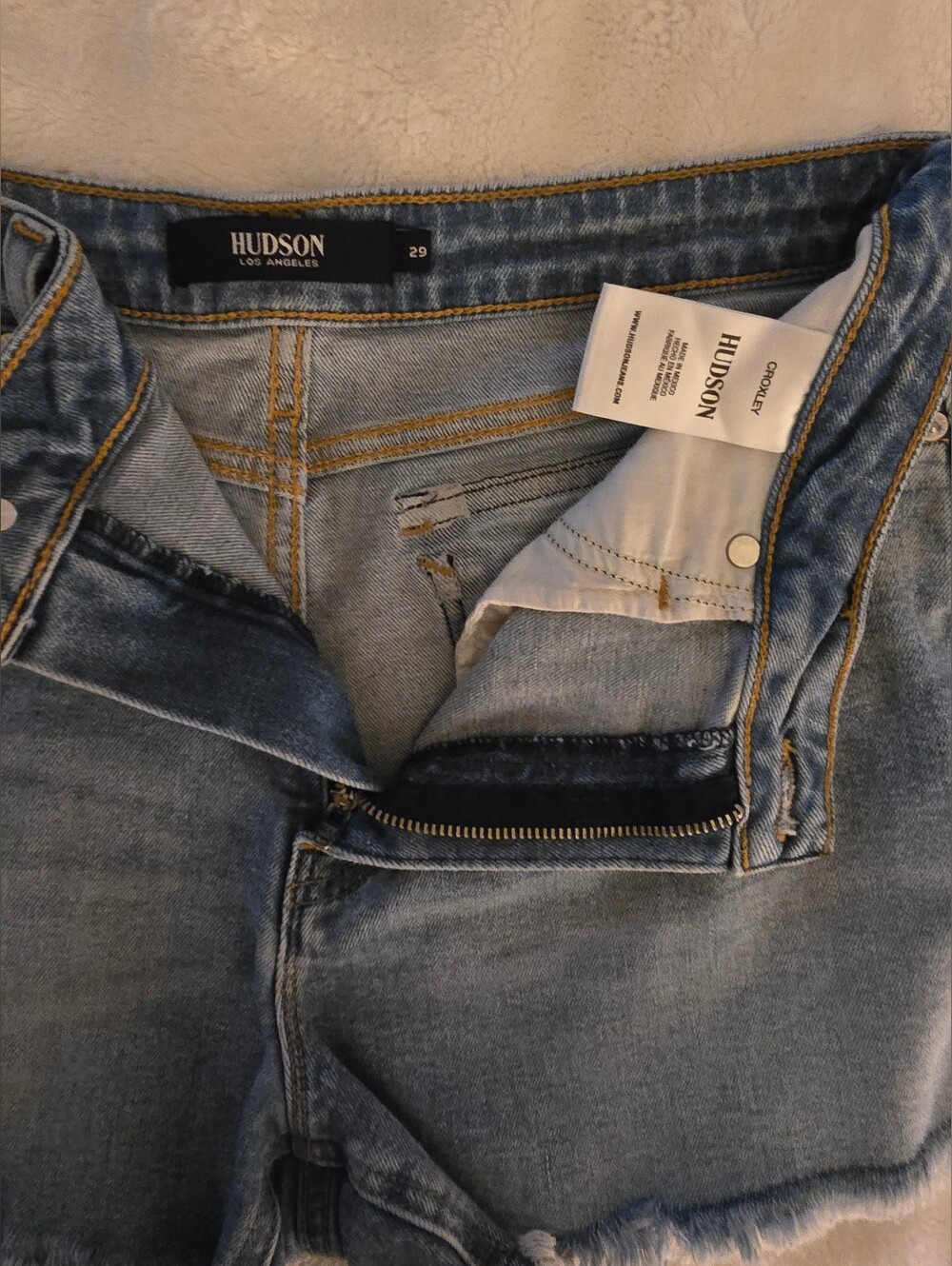 Hudson Croxley Jean Shorts - Picture 3 of 4